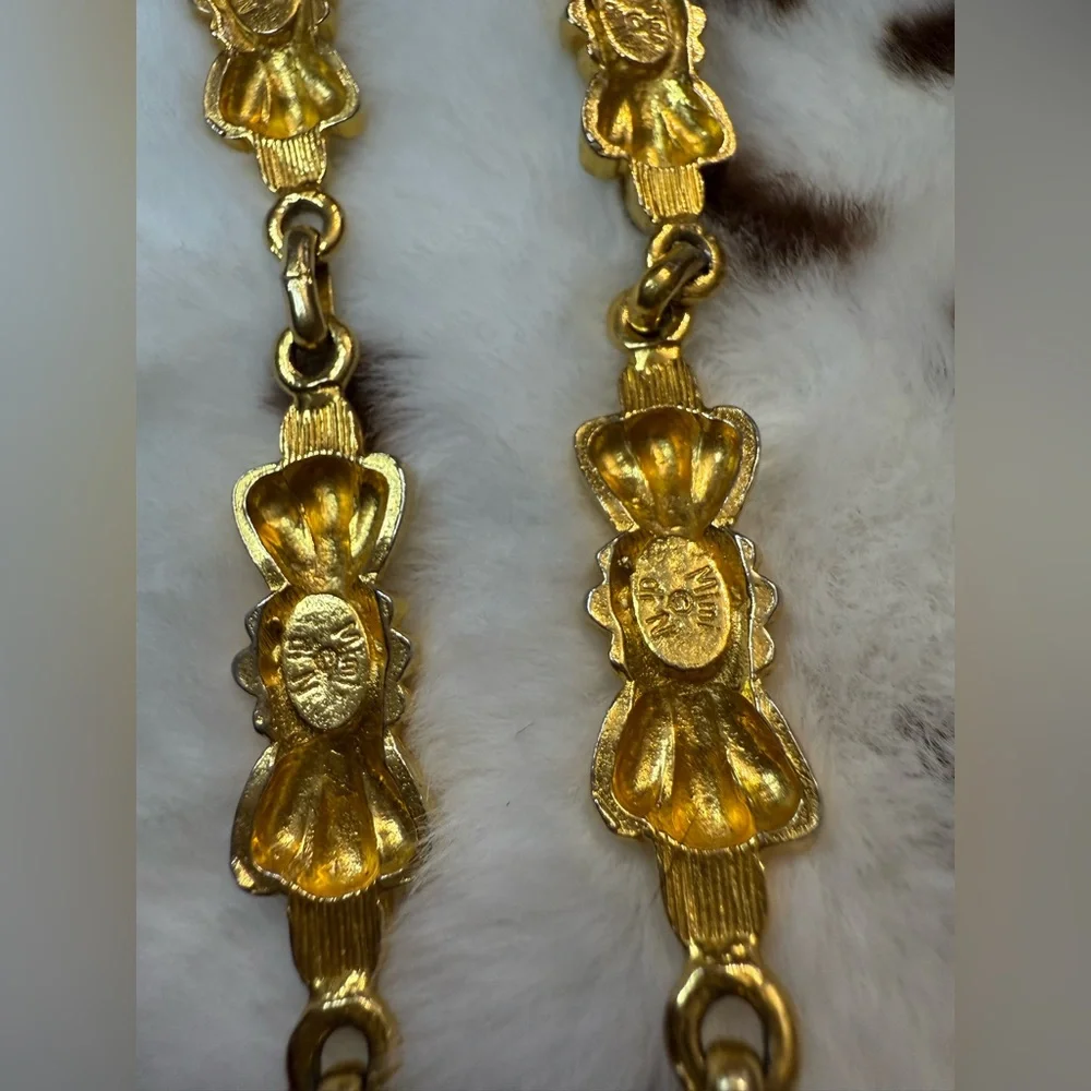 SOLD Vintage. 1972 Mimi Di N - Runway Necklace - Picture 11 of 15